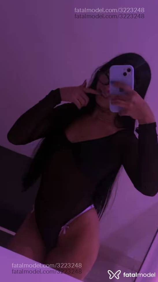 Acompanhante mulher com cabelo castanho de olhos castanhos - Ayumi Matsuri