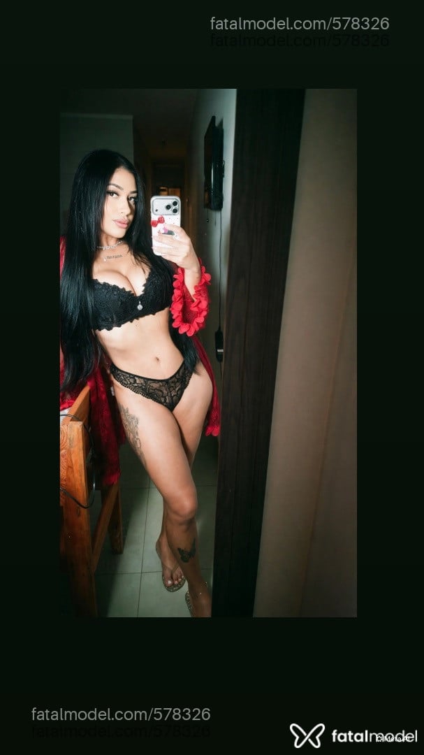 Acompanhante mulher morena (o) de olhos castanhos - Maria Myrela