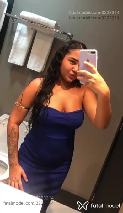 Acompanhante mulher morena (o) de olhos castanhos - Laura Beatriz Acompanhante mulher morena (o) de olhos castanhos - Laura Beatriz