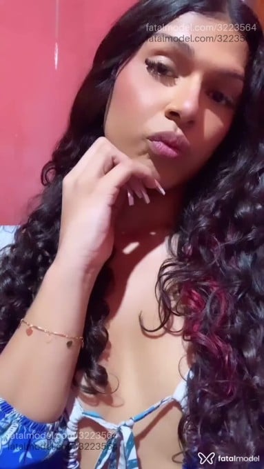Acompanhante mulher trans com cabelo castanho de olhos castanhos em Altamira - Thiffanny Urach