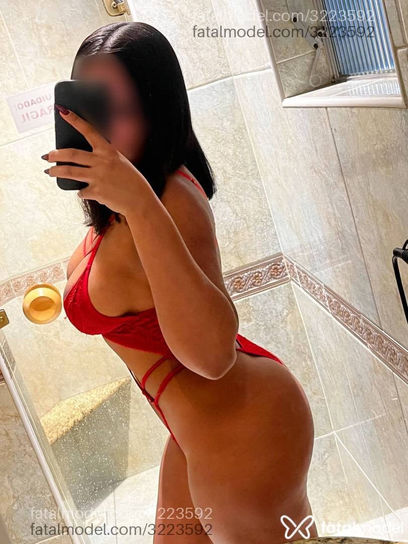 Acompanhante mulher morena (o) de olhos pretos em Pouso Alegre - Natasha Brandao