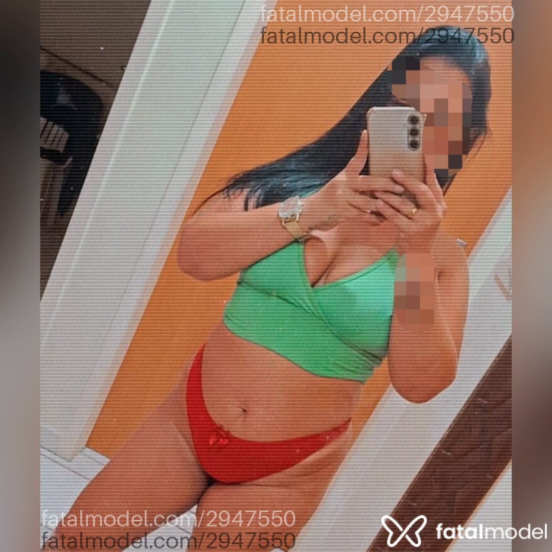 Acompanhante mulher morena (o) de olhos castanhos - Brenda