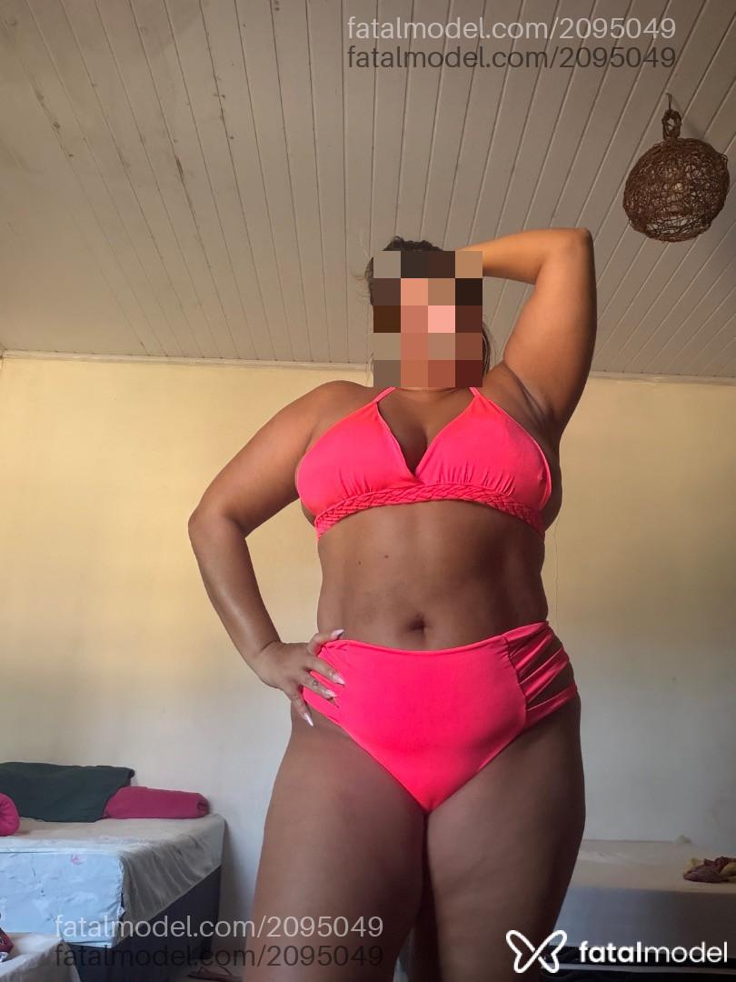 Acompanhante mulher com cabelo castanho de olhos mel - Vanessa Acompanhante mulher com cabelo castanho de olhos mel - Vanessa