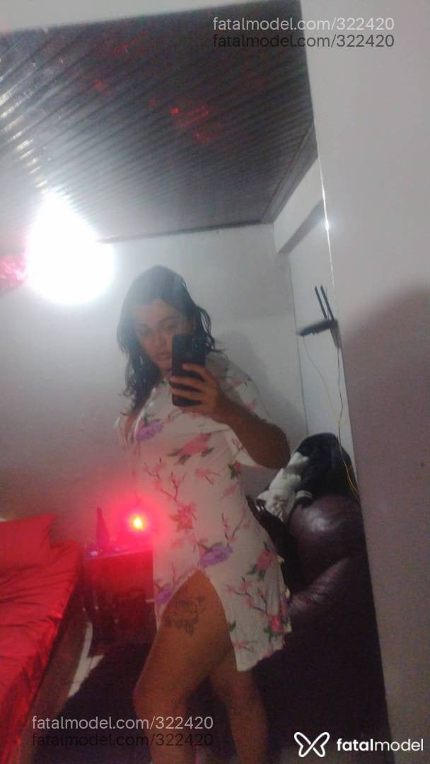 Acompanhante travesti morena (o) de olhos castanhos - ÍNDIAA SEDUTORAA