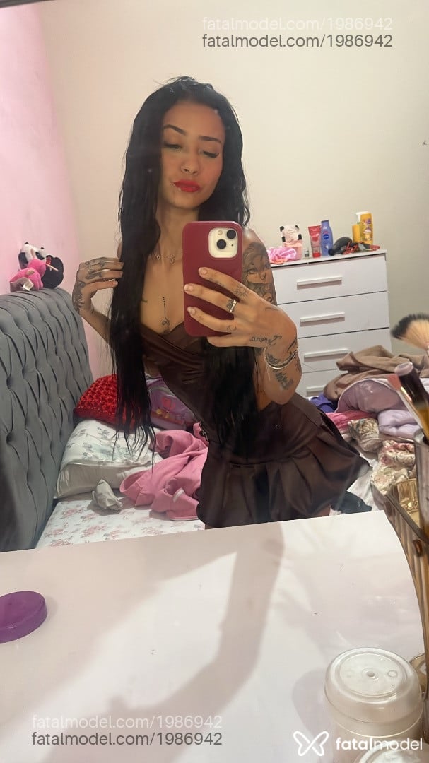 Acompanhante mulher morena (o) de olhos castanhos - Amanda Acompanhante mulher morena (o) de olhos castanhos - Amanda