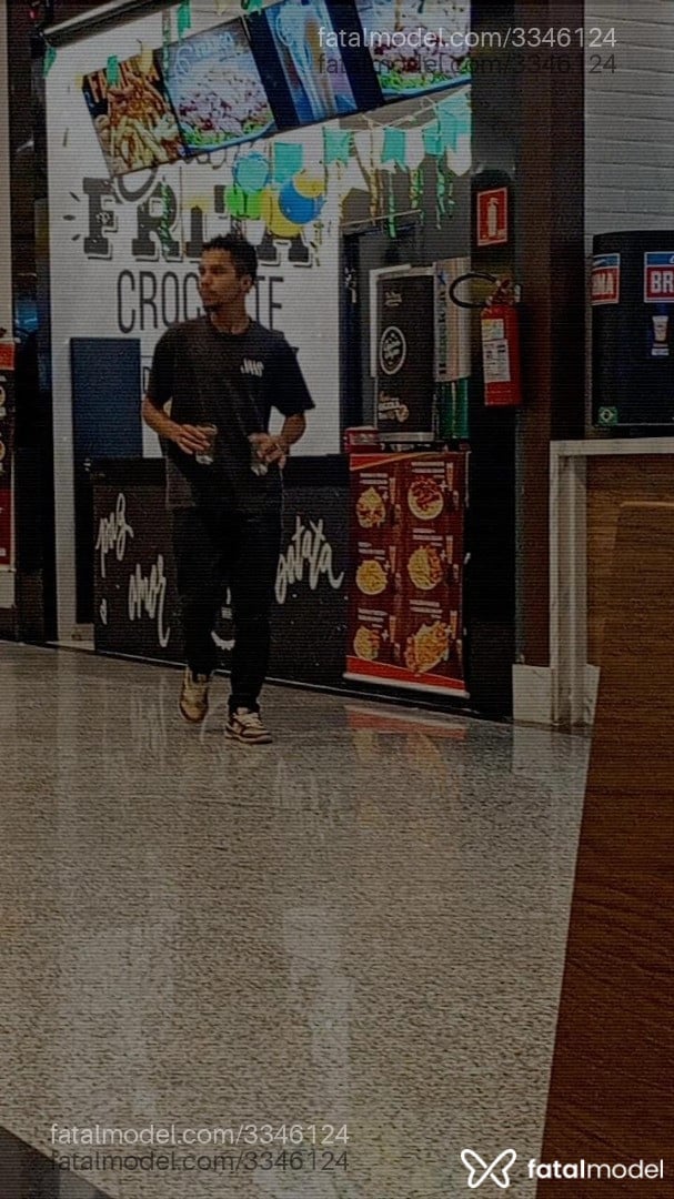Acompanhante homem com cabelo castanho de olhos castanhos - Jaguar