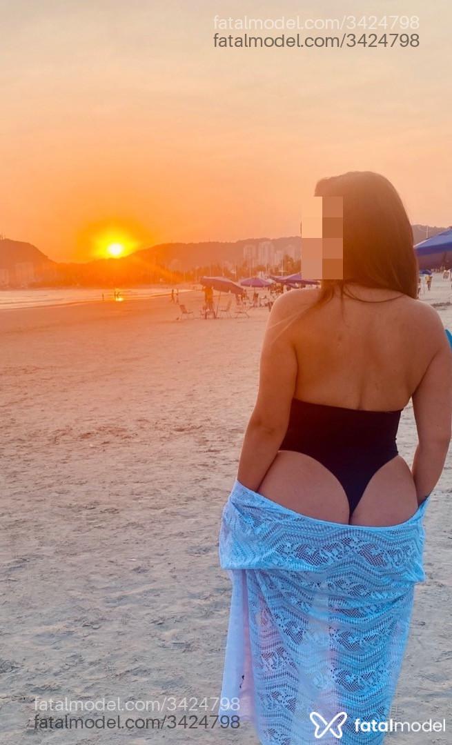 Acompanhante mulher loira (o) de olhos castanhos - Mel Fontinele