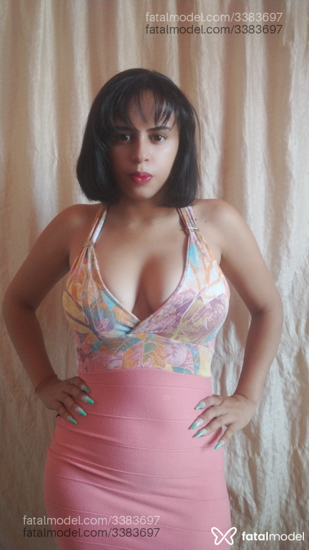 Acompanhante mulher morena (o) de olhos castanhos - Bia