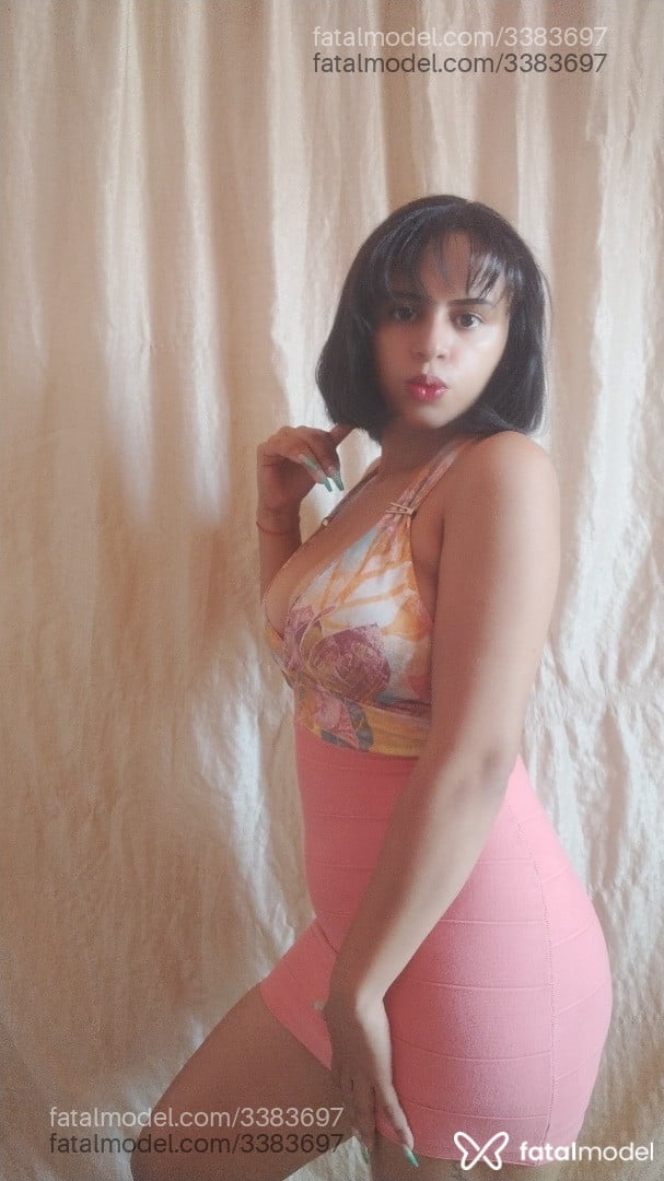 Acompanhante mulher morena (o) de olhos castanhos - Bia