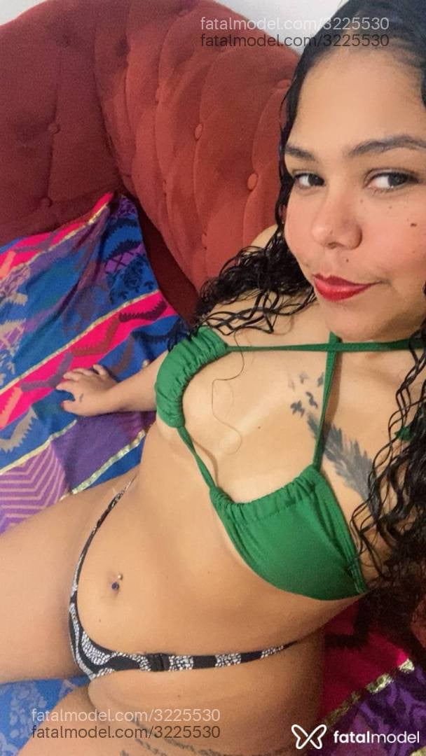 Acompanhante mulher morena (o) de olhos castanhos - Raissa