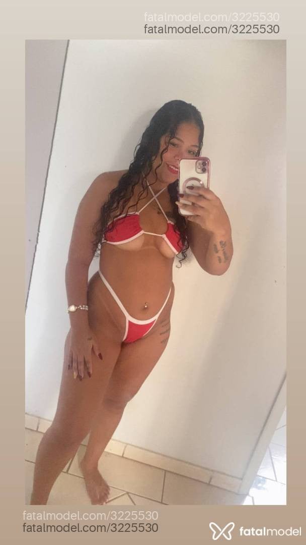 Acompanhante mulher morena (o) de olhos castanhos - Raissa