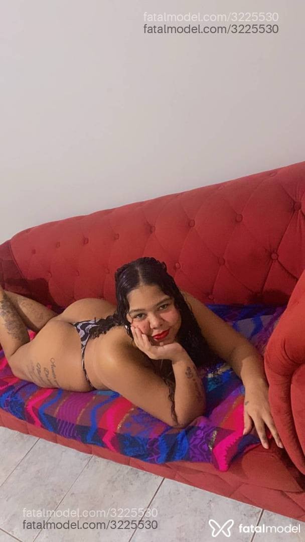 Acompanhante mulher morena (o) de olhos castanhos em Barretos - Raissa