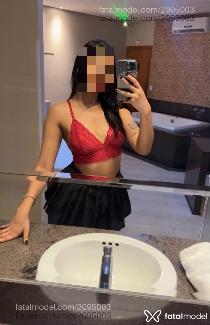 Acompanhante mulher morena (o) de olhos castanhos - Melissa Alcântara