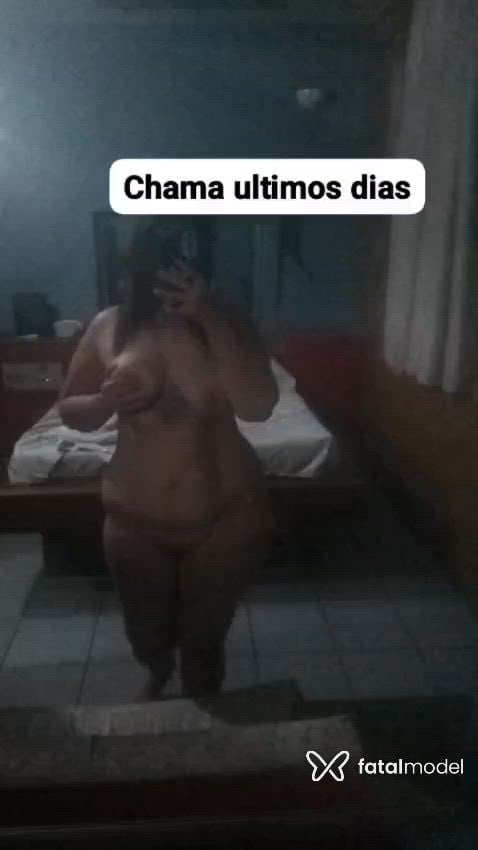Acompanhante mulher morena (o) de olhos castanhos - Karina Kaliffa