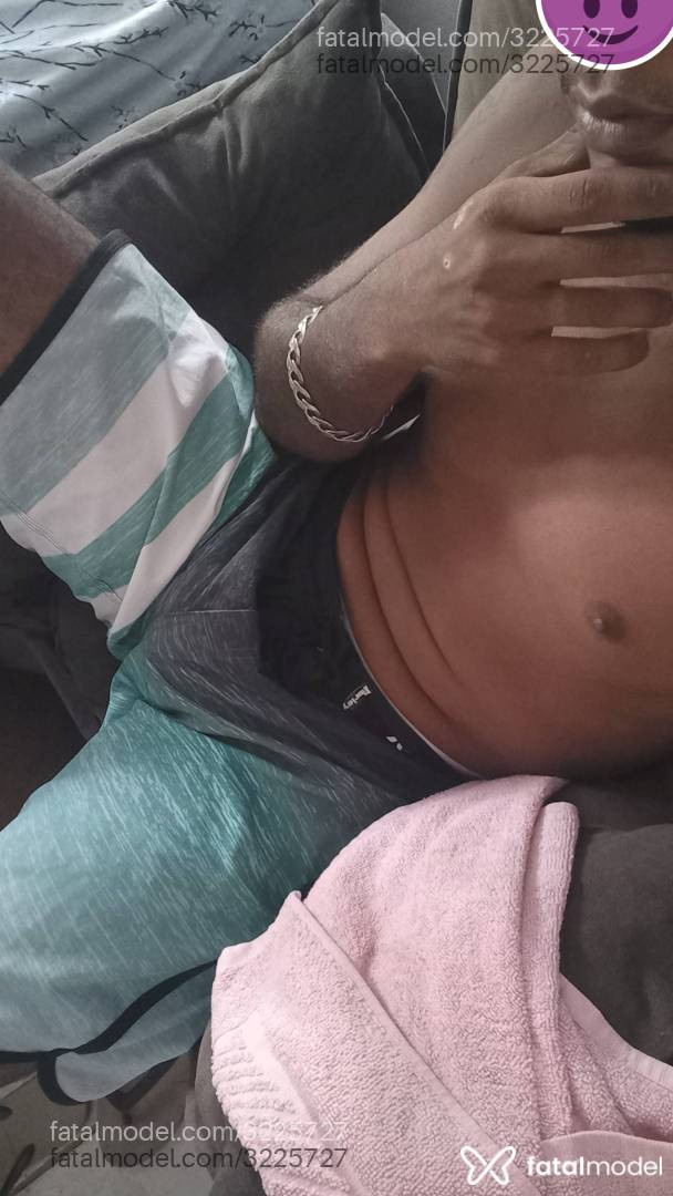 Acompanhante homem com cabelo castanho de olhos castanhos em João Pessoa - Mateuzinho