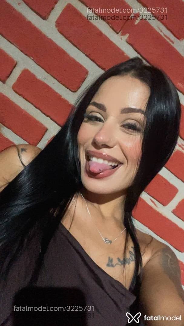 Acompanhante mulher morena (o) de olhos castanhos - Brenda Souza