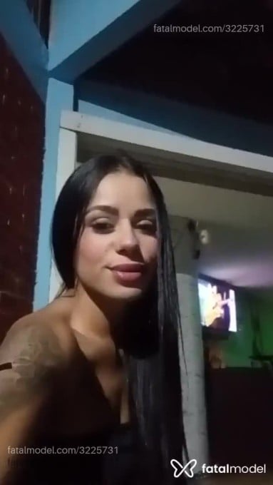 Acompanhante mulher morena (o) de olhos castanhos - Brenda Souza Acompanhante mulher morena (o) de olhos castanhos - Brenda Souza