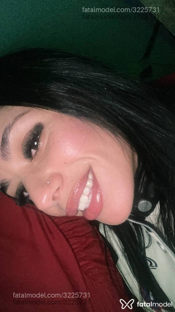 Acompanhante mulher morena (o) de olhos castanhos - Brenda Souza