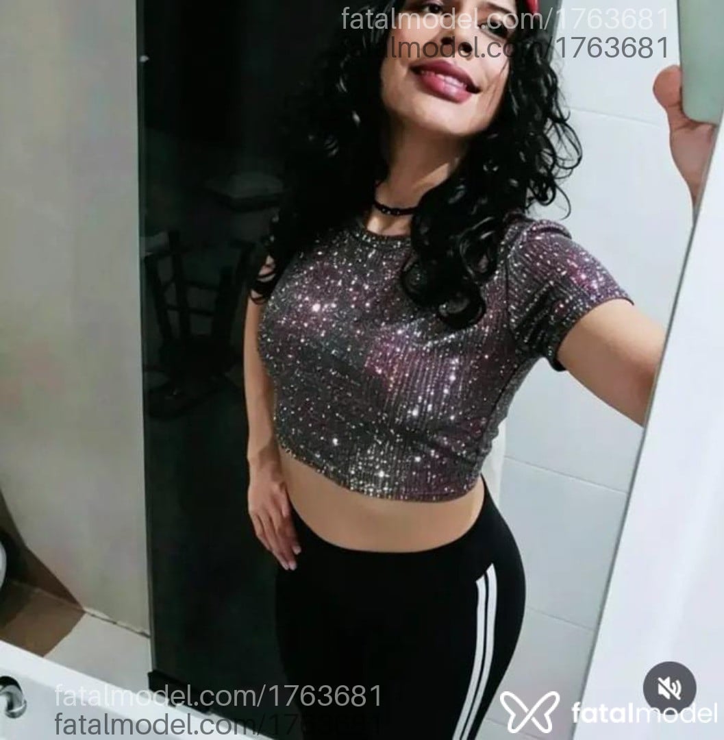Acompanhante homem morena (o) de olhos castanhos - Lorenna