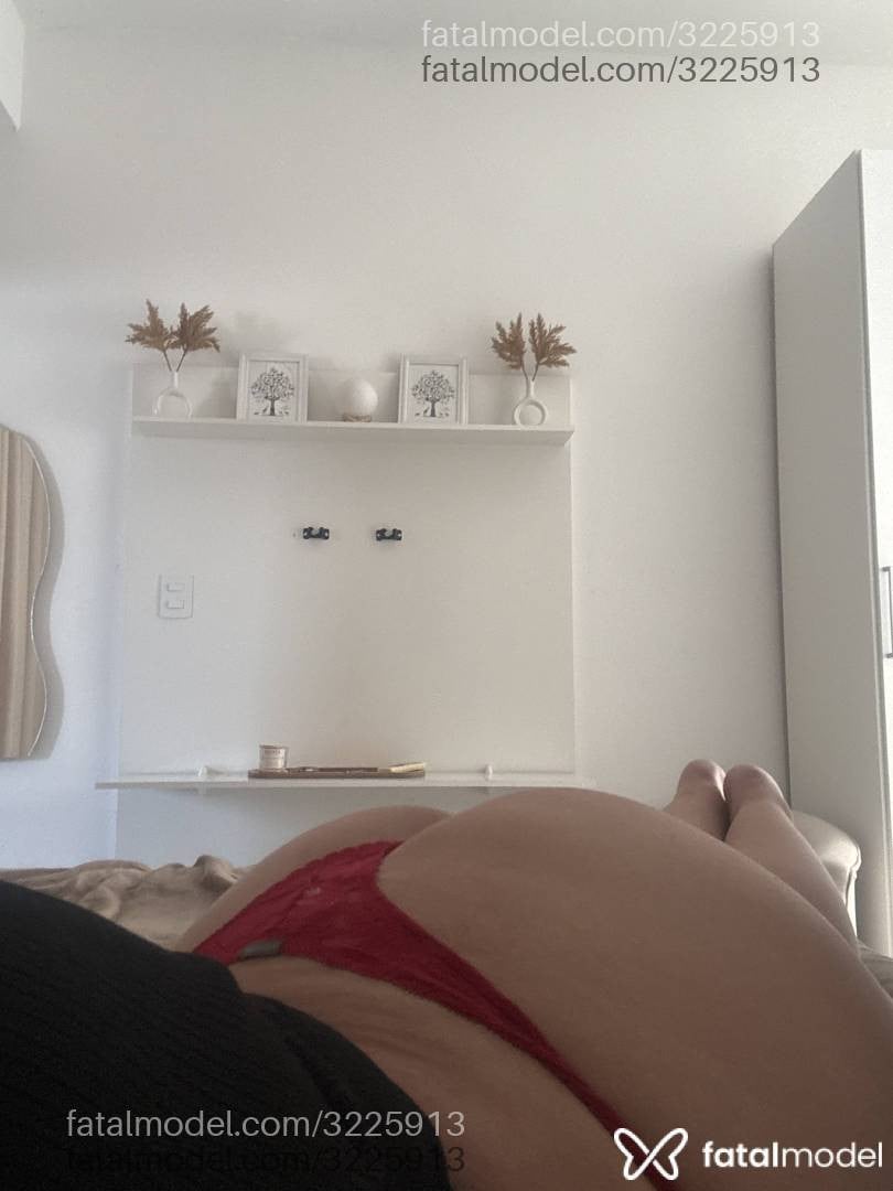 Acompanhante mulher morena (o) de olhos castanhos - Nanna