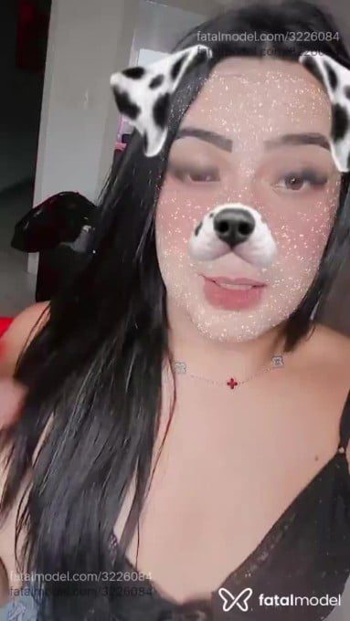 Acompanhante mulher trans morena (o) de olhos mel em Taubaté Acompanhante mulher trans morena (o) de olhos mel em Taubaté - Vitória
