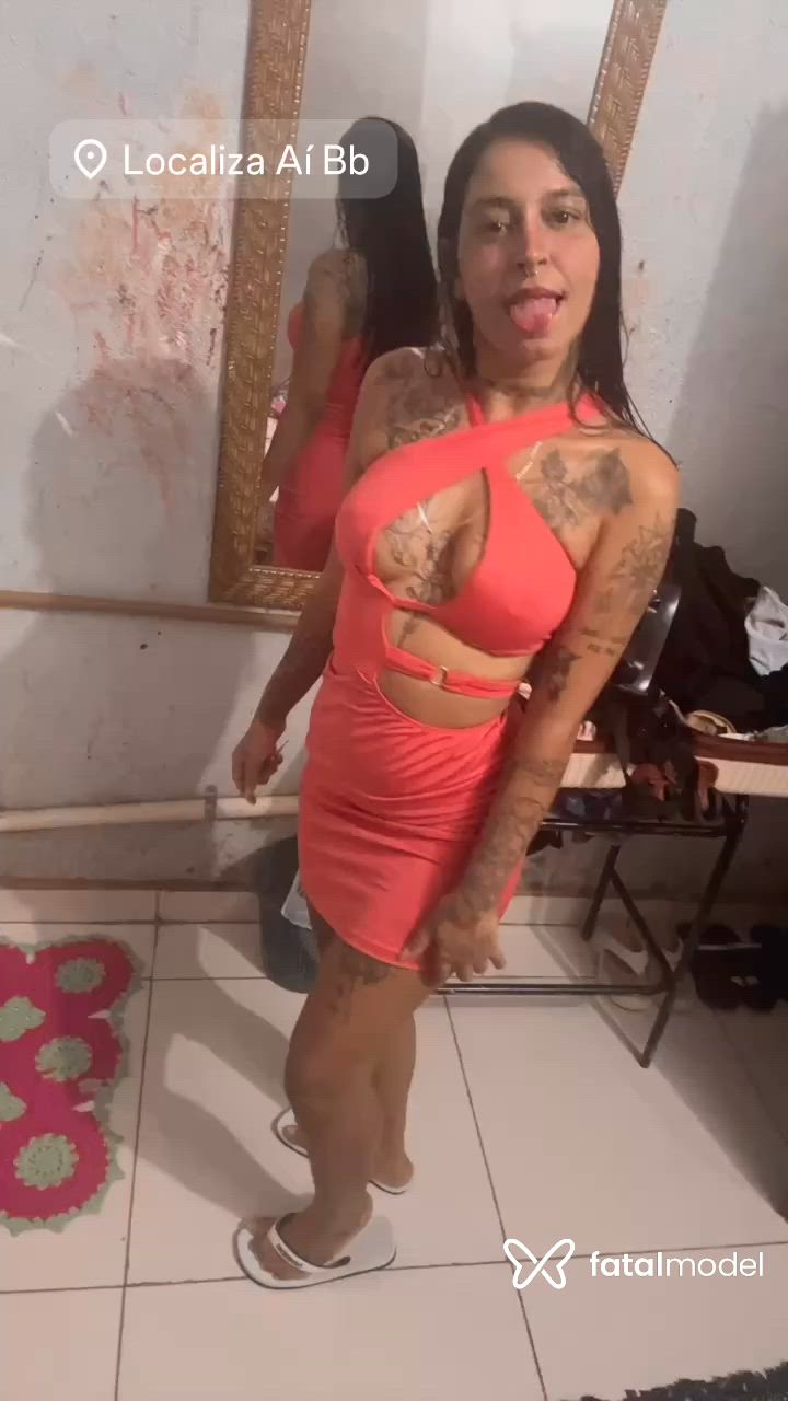 Acompanhante mulher com cabelo castanho de olhos castanhos - Thay Acompanhante mulher com cabelo castanho de olhos castanhos - Thay