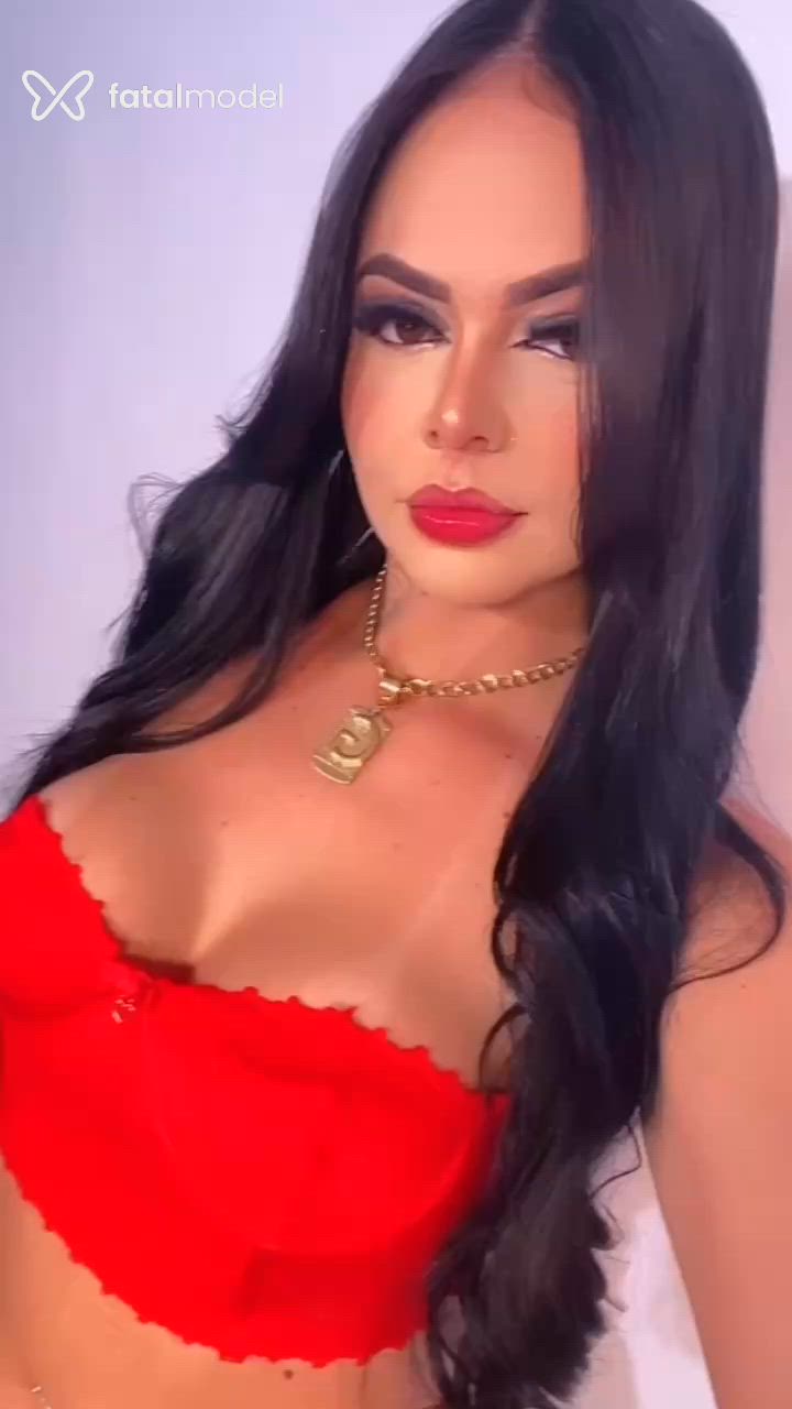 Acompanhante mulher morena (o) de olhos mel - Jenifer