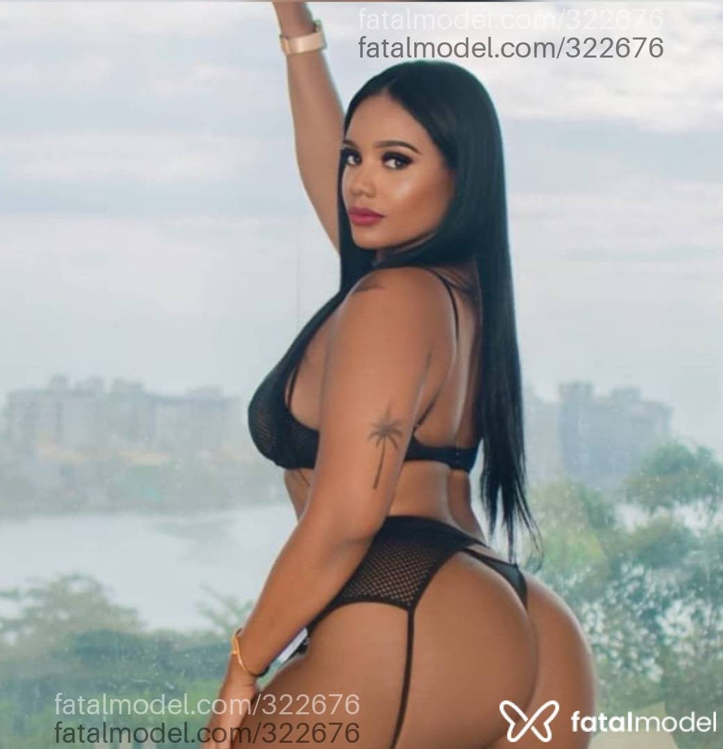 Acompanhante mulher morena (o) de olhos castanhos - Manuela