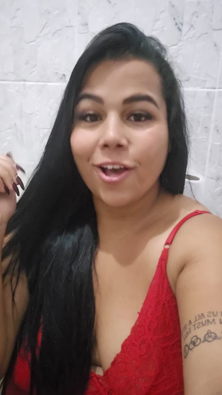 Acompanhante mulher morena (o) de olhos castanhos - Isabella Pluss