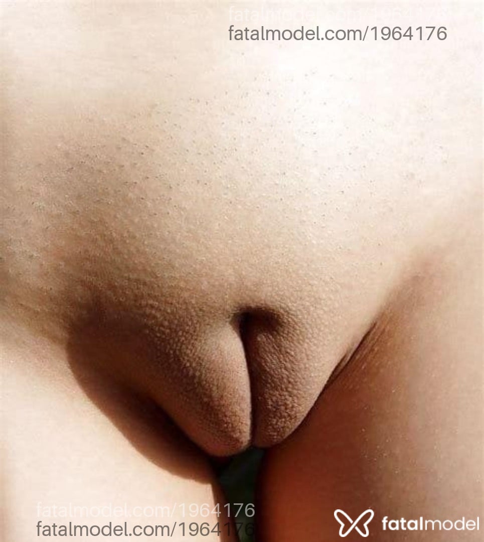Acompanhante mulher loira (o) de olhos verdes - Carolgrandona