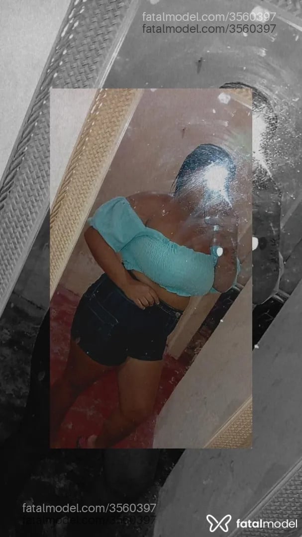 Acompanhante mulher morena (o) de olhos castanhos - Karine Acompanhante mulher morena (o) de olhos castanhos - Karine