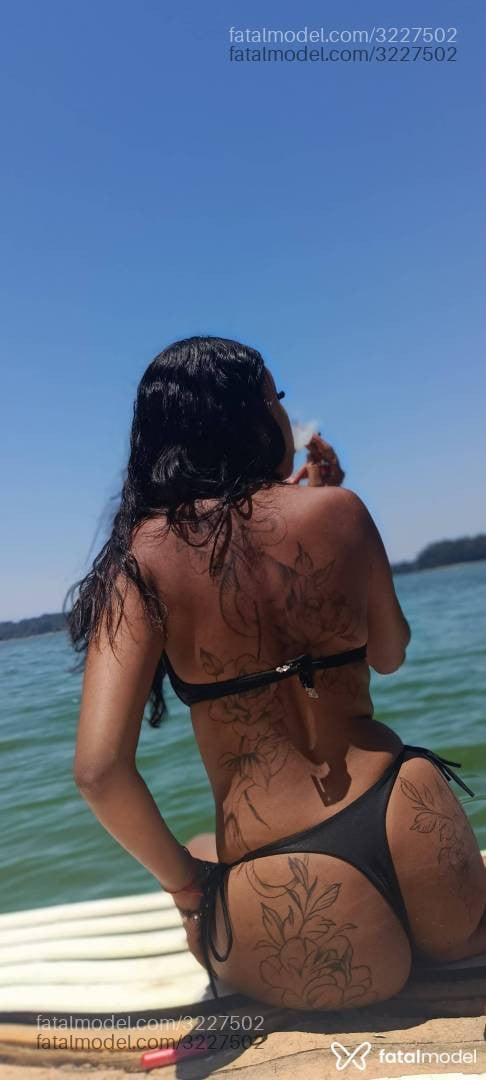 Acompanhante mulher morena (o) de olhos castanhos em São Paulo - Beatriz