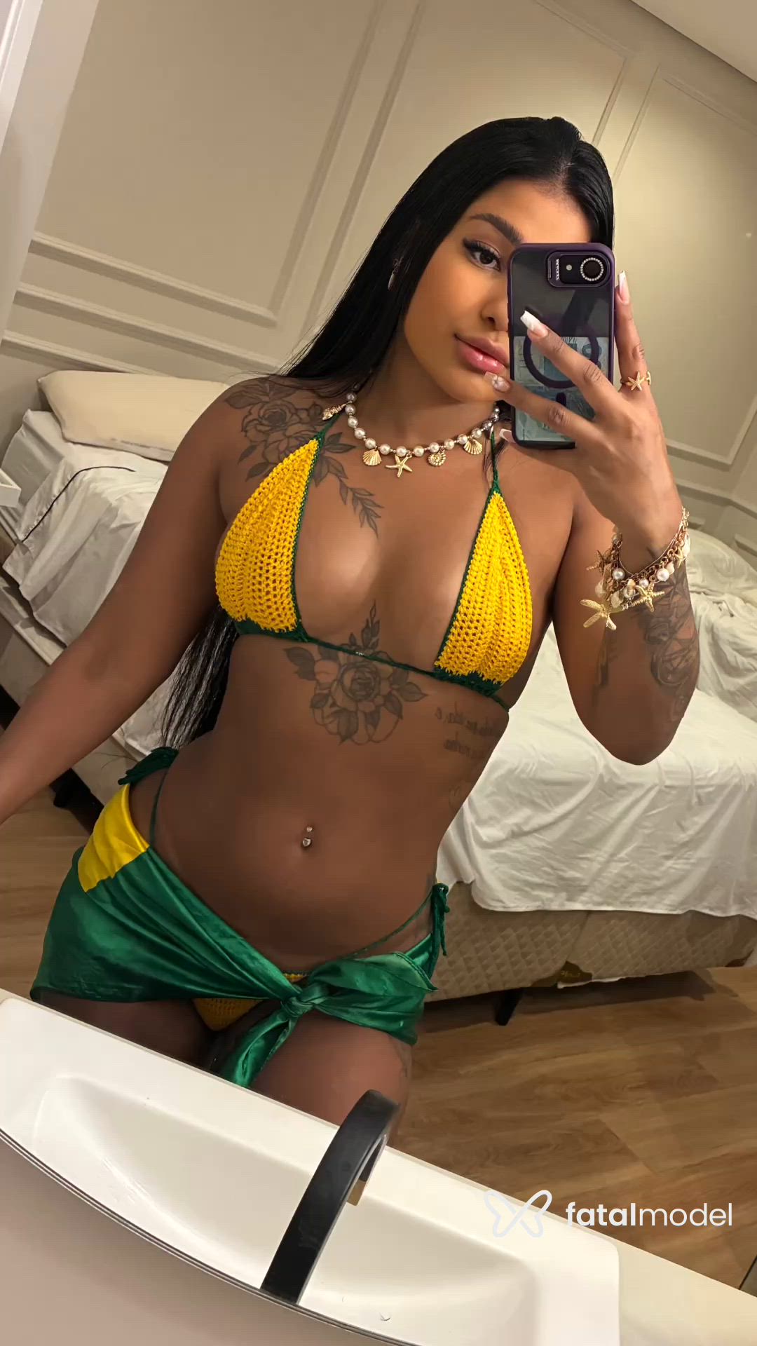 Acompanhante mulher morena (o) de olhos pretos - Bruninha Acompanhante mulher morena (o) de olhos pretos - Bruninha