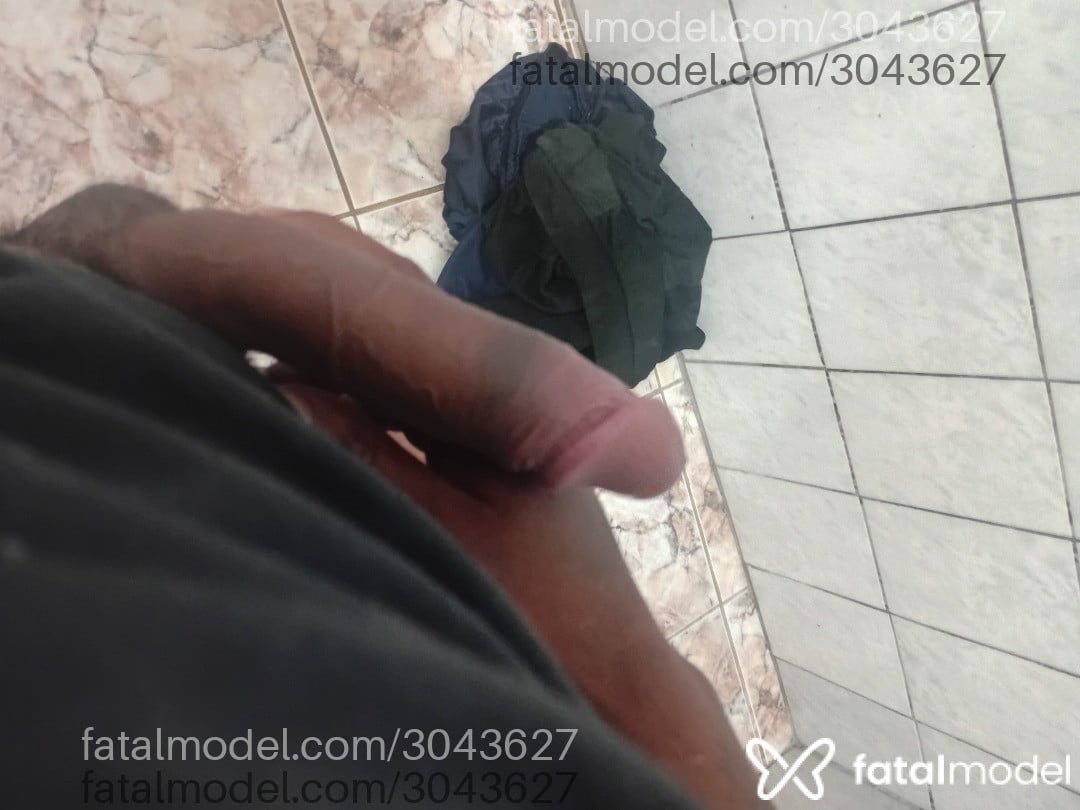 Acompanhante homem morena (o) de olhos castanhos - Casalfodegostoso