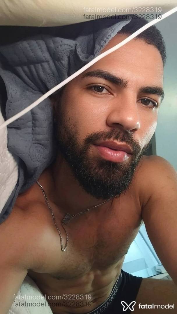Acompanhante homem morena (o) de olhos pretos em Marabá - Felipe