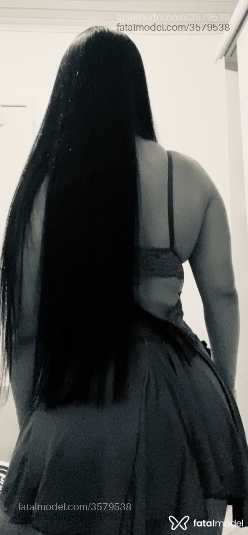 Acompanhante mulher morena (o) de olhos castanhos - Yasmin Soares