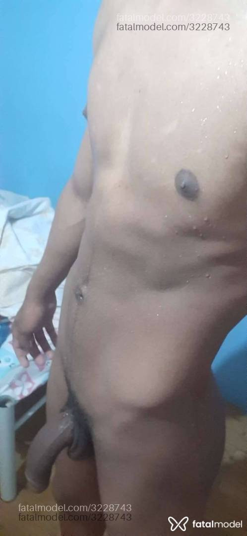Acompanhante homem morena (o) de olhos castanhos em Xanxerê Acompanhante homem morena (o) de olhos castanhos em Xanxerê - Alexander