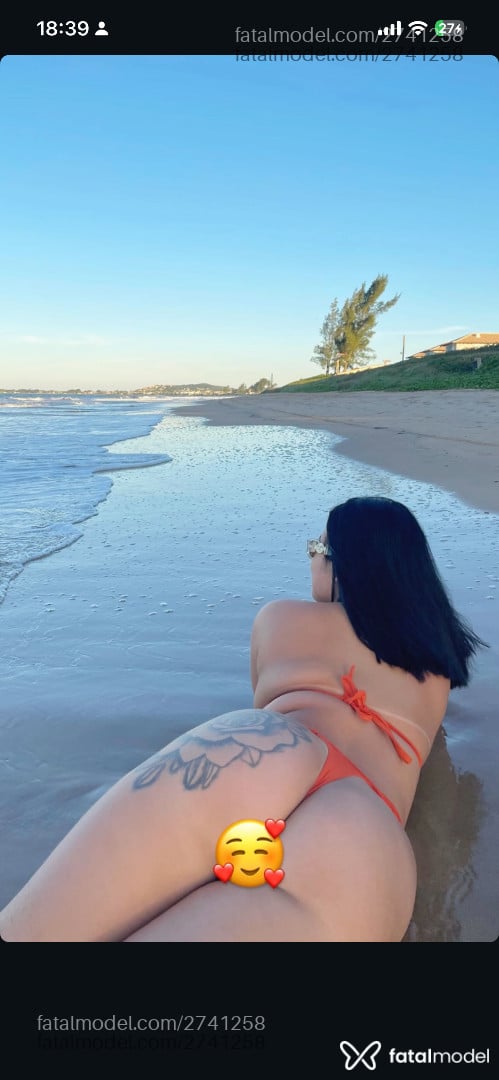 Acompanhante mulher morena (o) de olhos castanhos - Vick