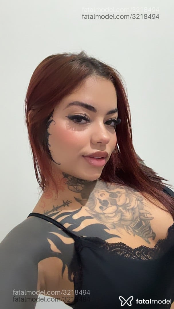 Acompanhante mulher morena (o) de olhos castanhos - Thayna