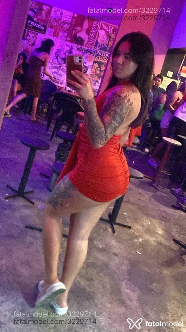 Acompanhante mulher com cabelo castanho de olhos castanhos em Indaiatuba Acompanhante mulher com cabelo castanho de olhos castanhos em Indaiatuba - Andressa
