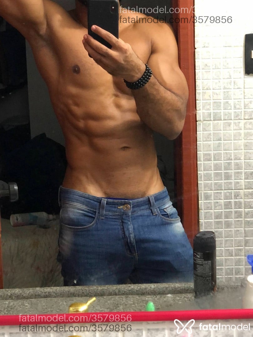 Acompanhante homem morena (o) de olhos pretos - Jamiel