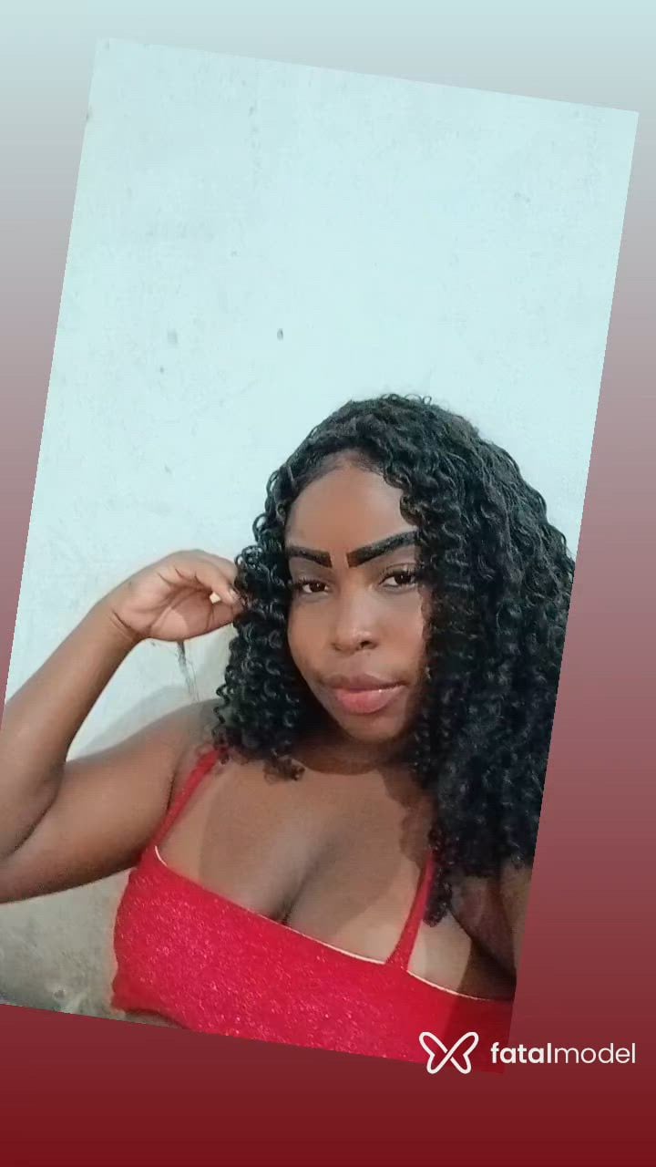Acompanhante mulher morena (o) de olhos castanhos - Isabely