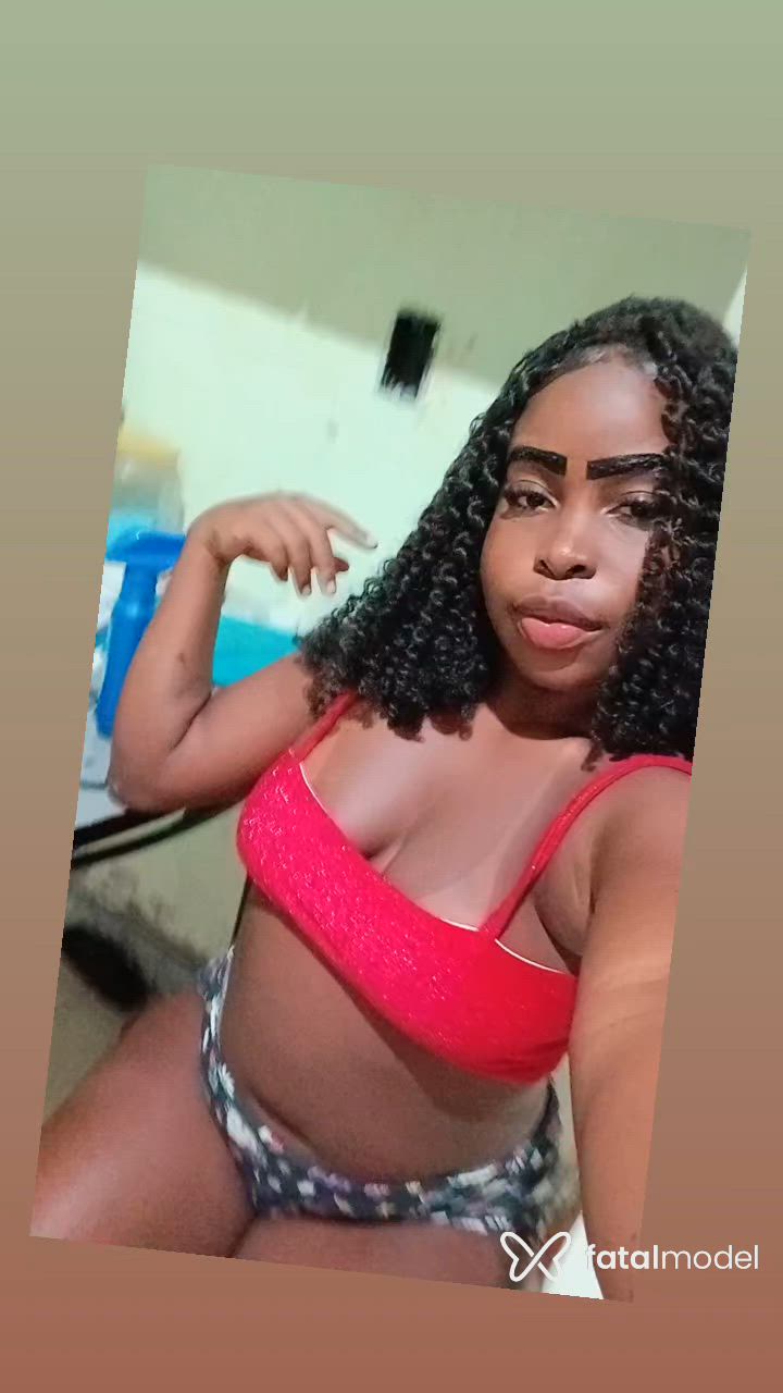 Acompanhante mulher morena (o) de olhos castanhos - Isabely