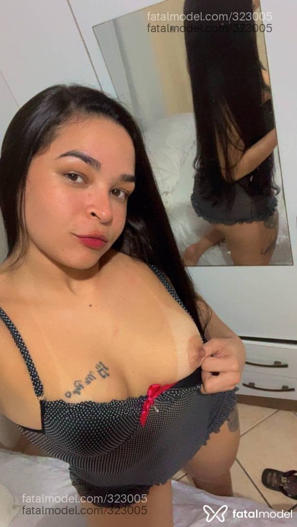 Acompanhante mulher morena (o) de olhos castanhos - GIOVANNA