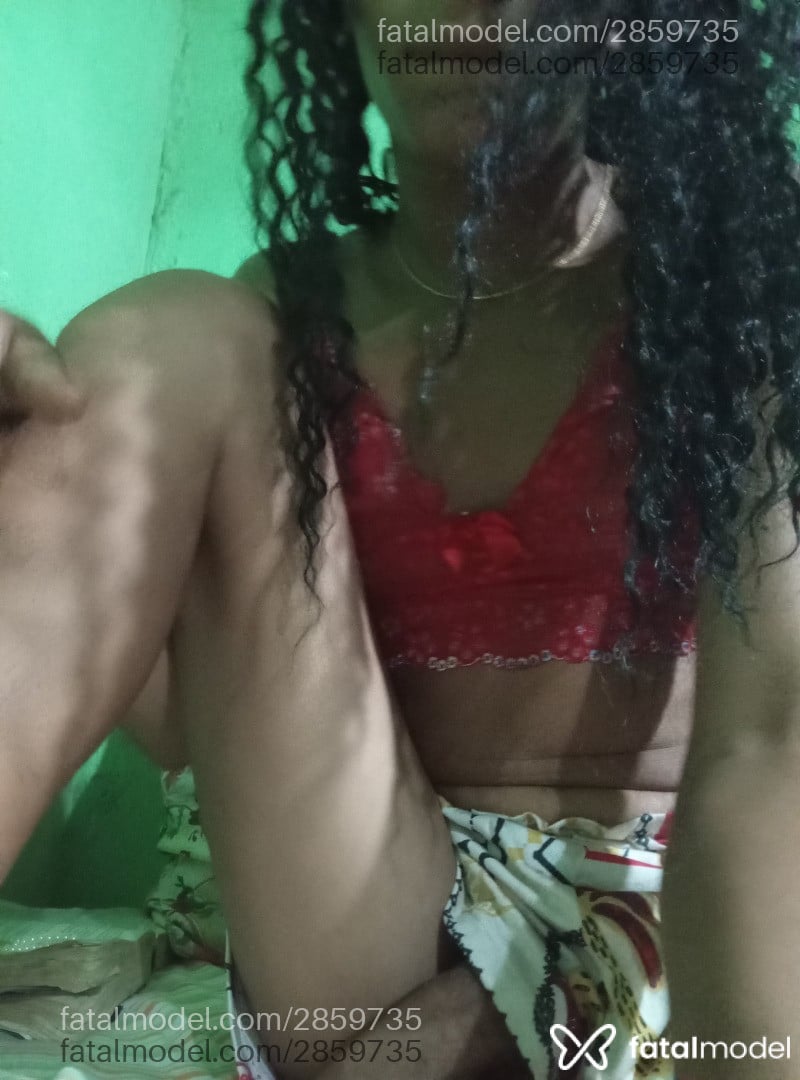 Acompanhante mulher trans ruiva (o) de olhos castanhos - Tifanny Maldonado