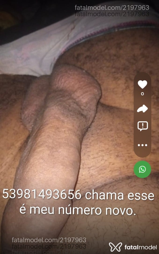 Acompanhante homem com cabelo castanho de olhos castanhos - Salcedo Acompanhante homem com cabelo castanho de olhos castanhos - Salcedo