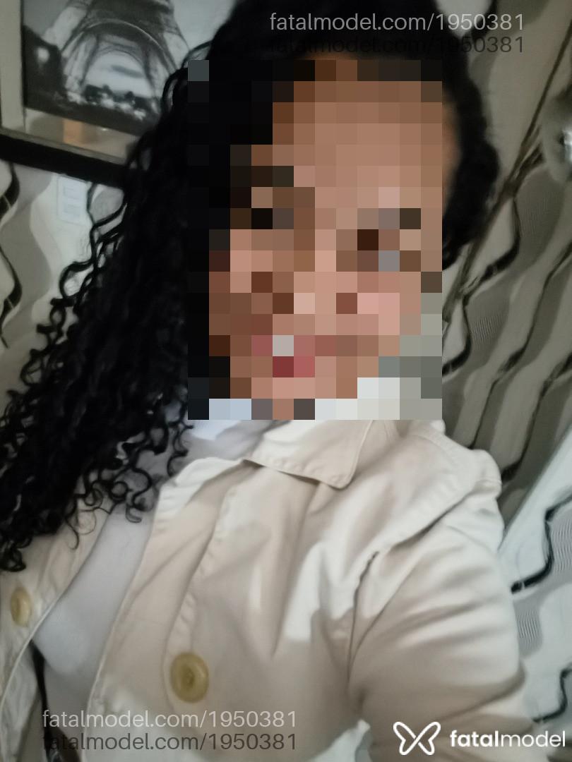 Acompanhante mulher morena (o) de olhos castanhos - Anny Monteiro