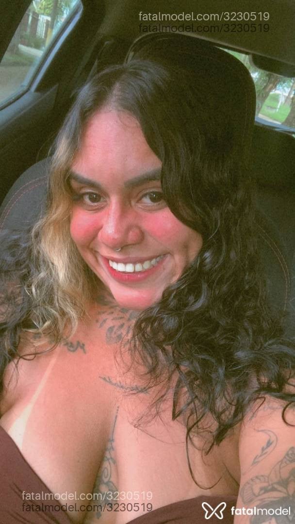 Acompanhante mulher morena (o) de olhos castanhos - Luana