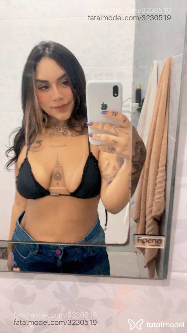 Acompanhante mulher morena (o) de olhos castanhos - Luana
