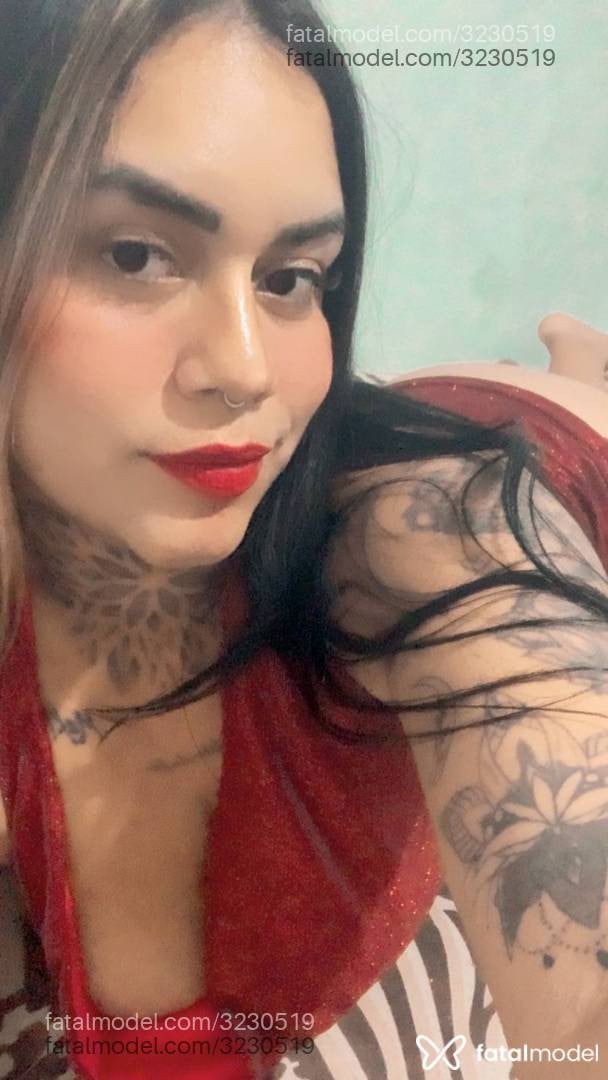Acompanhante mulher morena (o) de olhos castanhos - Luana